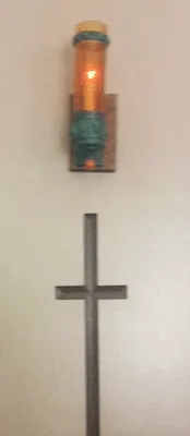 The painter helped make the crosses stand out